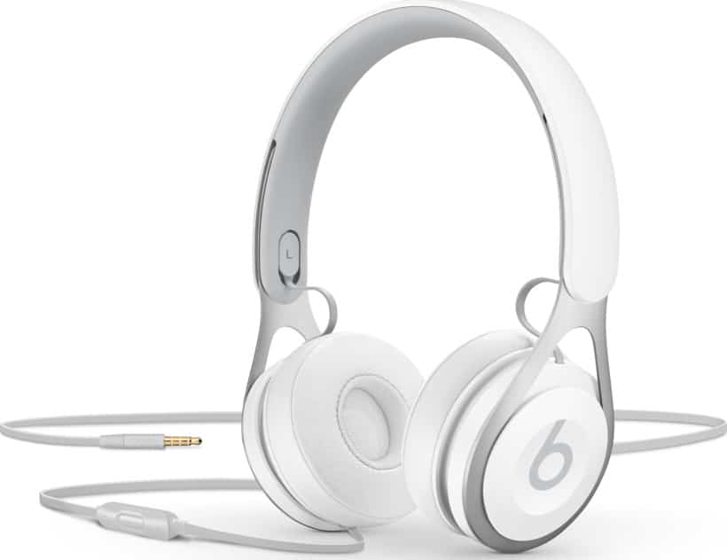 Beats On-Ear Headphones - Black Beats On-Ear Headphones - Black